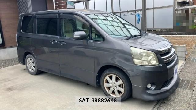 Toyota NOAH 2009-07 8280712-3