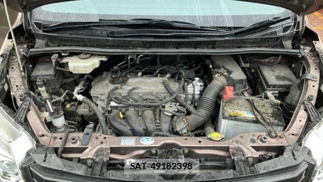 Toyota NOAH 2014-08 8281066-7