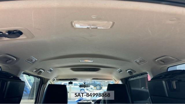 Toyota NOAH 2014-03 8281131-15