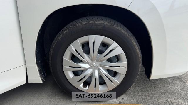 Toyota NOAH 2026-01 8281500-7
