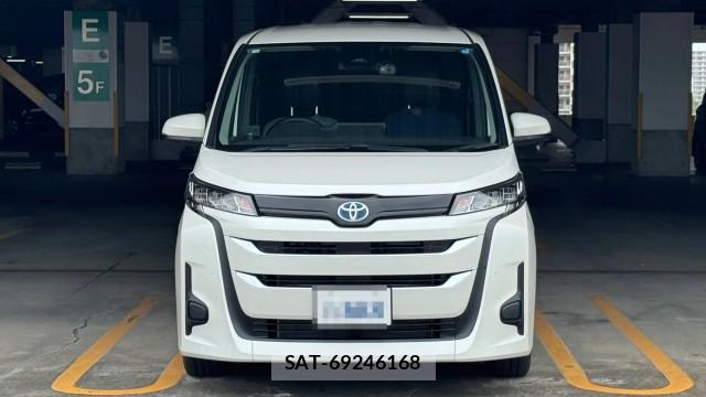 Toyota NOAH 2026-01 8281500-8