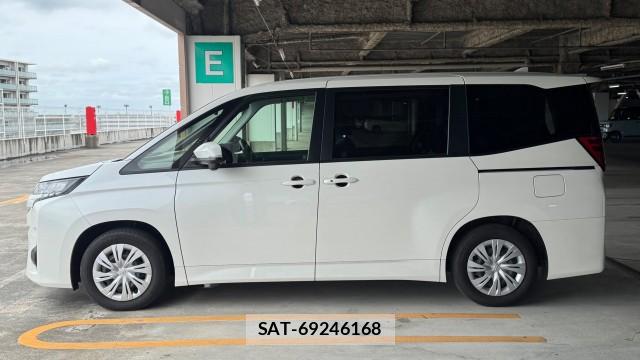 Toyota NOAH 2026-01 8281500-9
