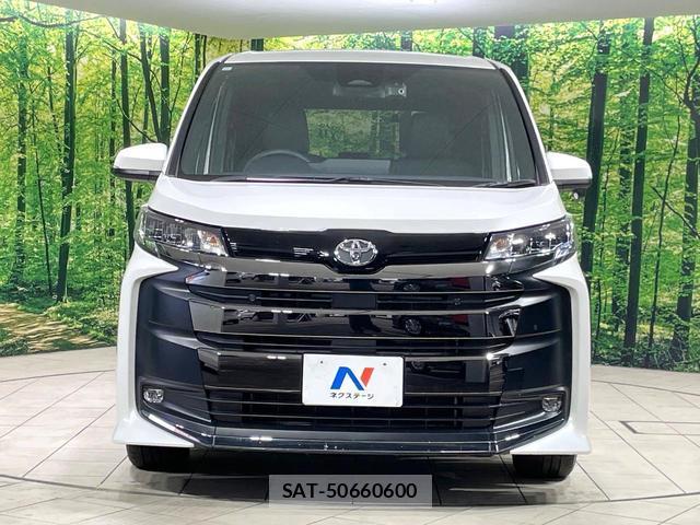 Toyota NOAH 2023-11 8281785-14