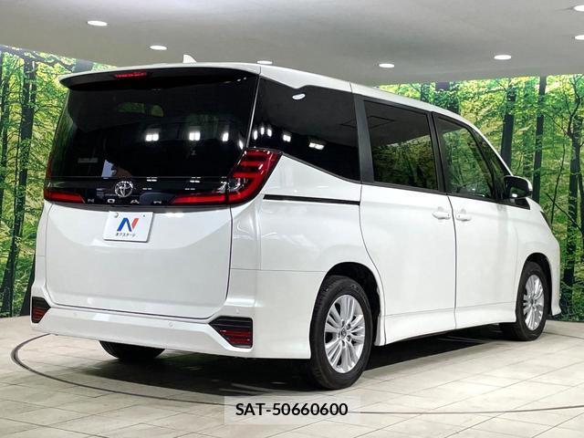 Toyota NOAH 2023-11 8281785-17