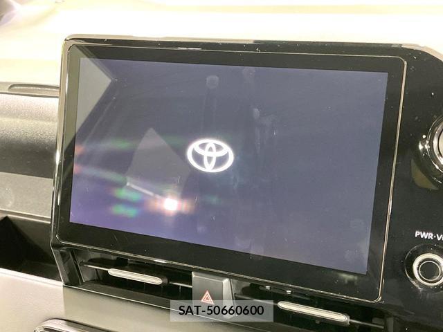 Toyota NOAH 2023-11 8281785-2