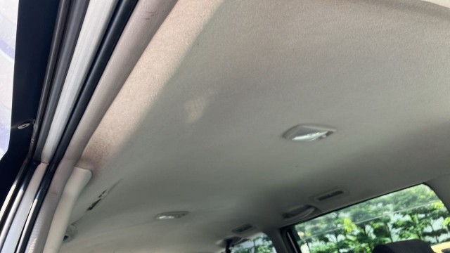 Toyota NOAH 2003-12 8281958-15