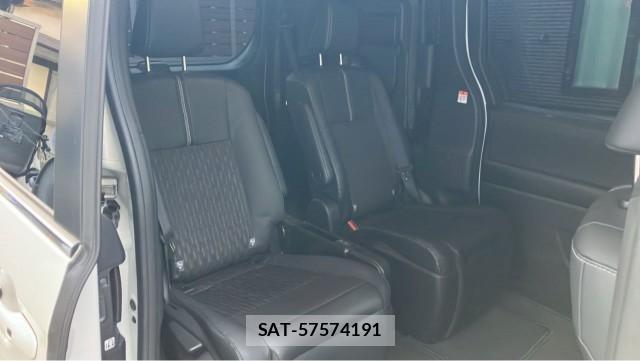 Toyota NOAH 2024-11 8282336-6