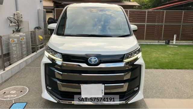 Toyota NOAH 2024-11 8282336-9