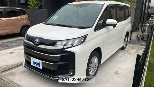 Toyota NOAH 2025-07 8282477-0