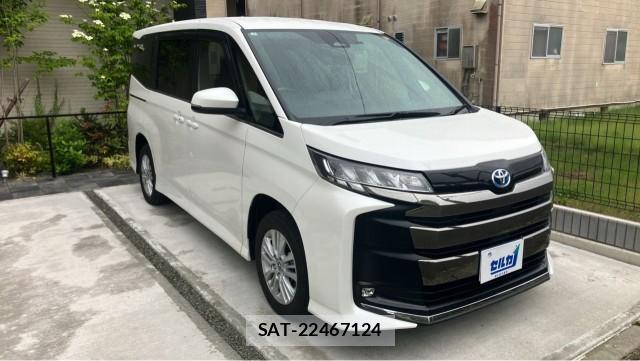 Toyota NOAH 2025-07 8282477-11