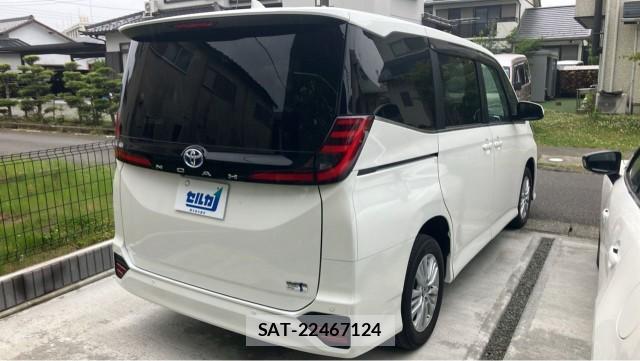 Toyota NOAH 2025-07 8282477-12