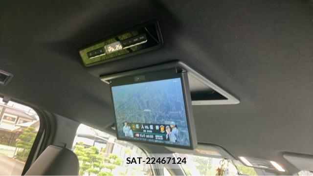 Toyota NOAH 2025-07 8282477-15