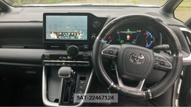 Toyota NOAH 2025-07 8282477-16