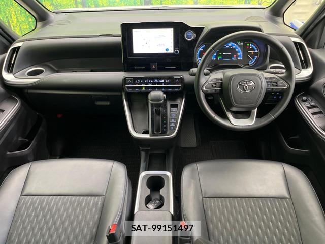 Toyota NOAH 2023-09 8282839-1
