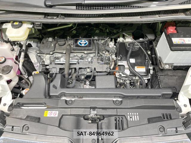 Toyota NOAH 2023-09 8282865-17