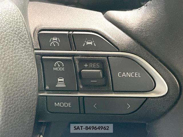 Toyota NOAH 2023-09 8282865-6