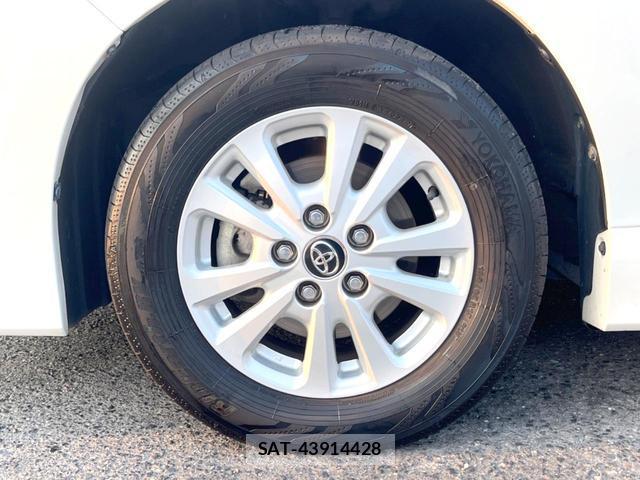 Toyota NOAH 2017-09 8283053-17
