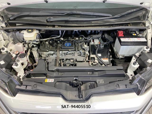 Toyota NOAH 2023-06 8283298-17
