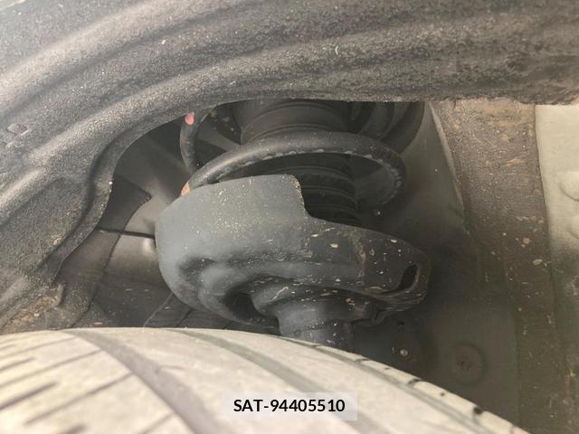 Toyota NOAH 2023-06 8283298-19