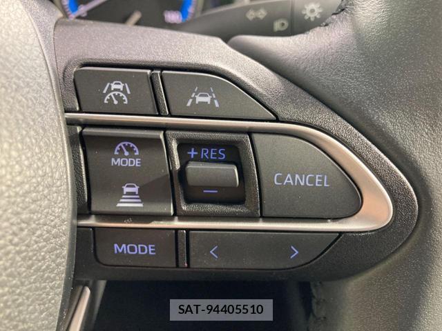 Toyota NOAH 2023-06 8283298-5
