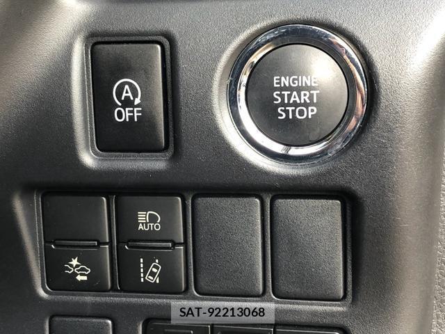 Toyota NOAH 2018-03 8283391-10