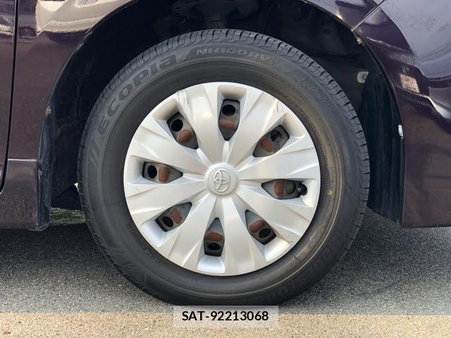 Toyota NOAH 2018-03 8283391-17