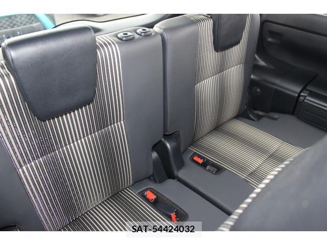 Toyota NOAH 2019-12 8283494-10