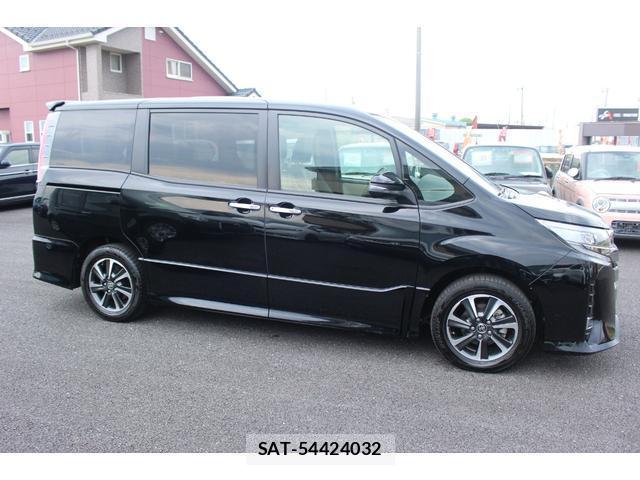 Toyota NOAH 2019-12 8283494-18