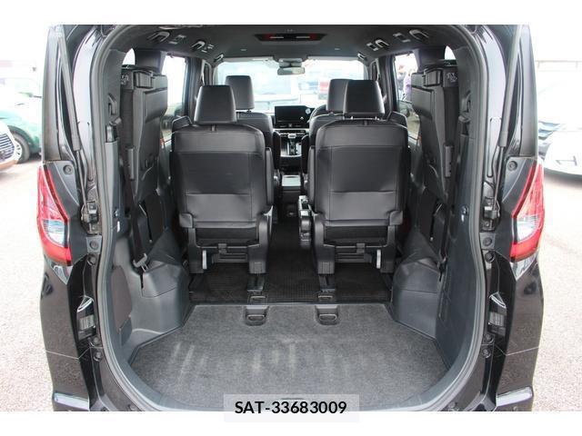 Toyota NOAH 2023-02 8283496-14