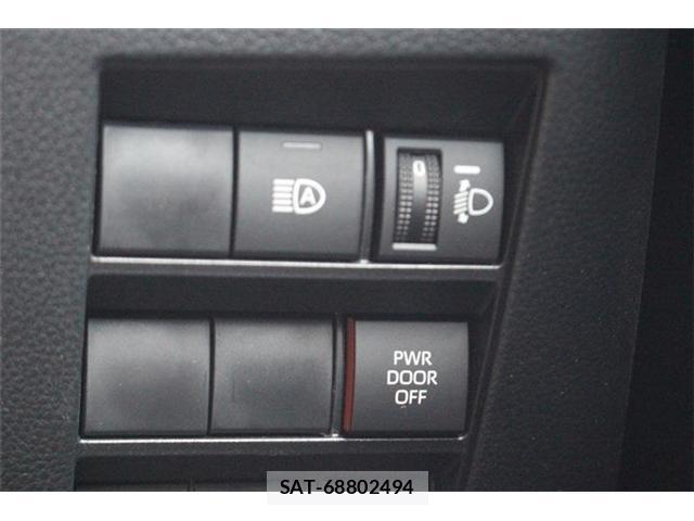 Toyota NOAH 2025-05 8283562-6