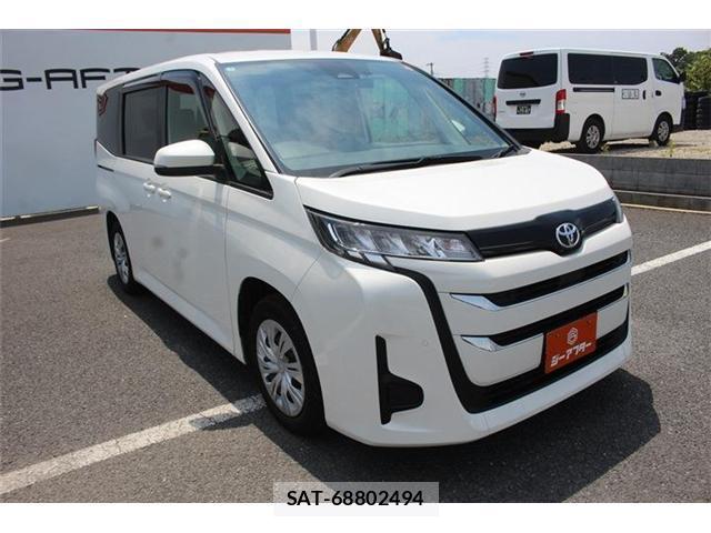 Toyota NOAH 2025-05 8283562-7