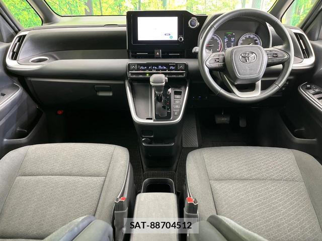 Toyota NOAH 2023-07 8283587-1