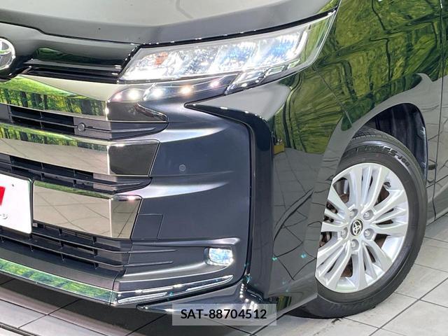Toyota NOAH 2023-07 8283587-11