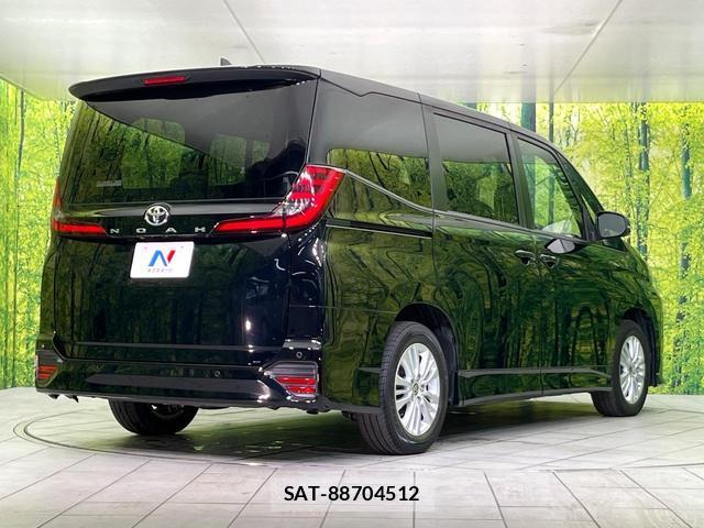 Toyota NOAH 2023-07 8283587-16