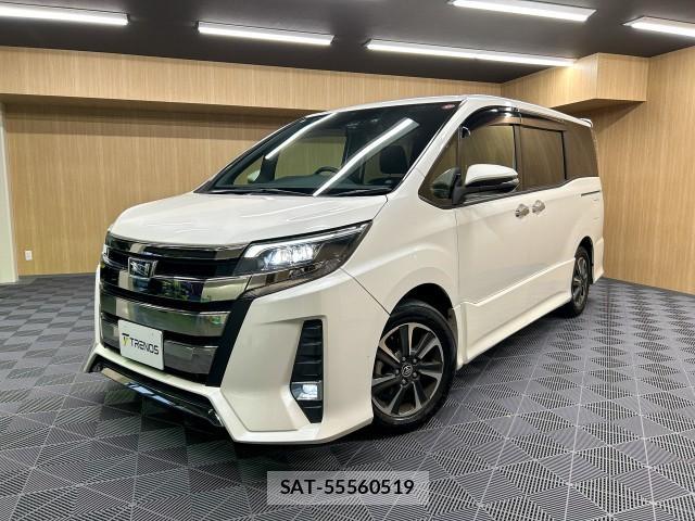 Toyota NOAH 2018-03 8283865-0