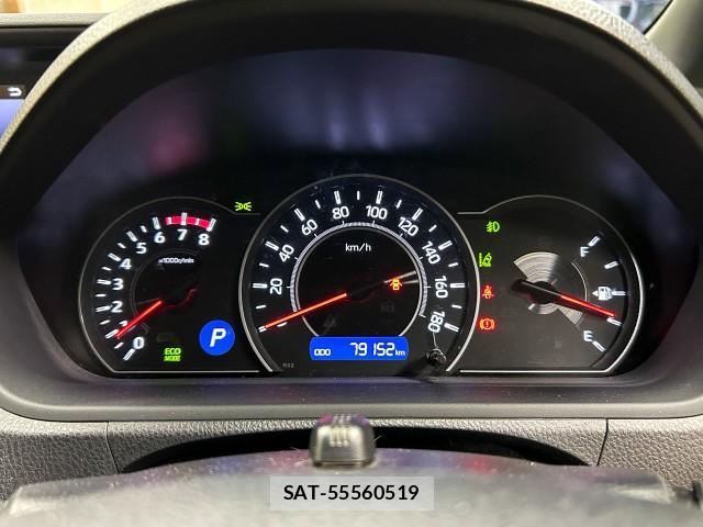 Toyota NOAH 2018-03 8283865-10