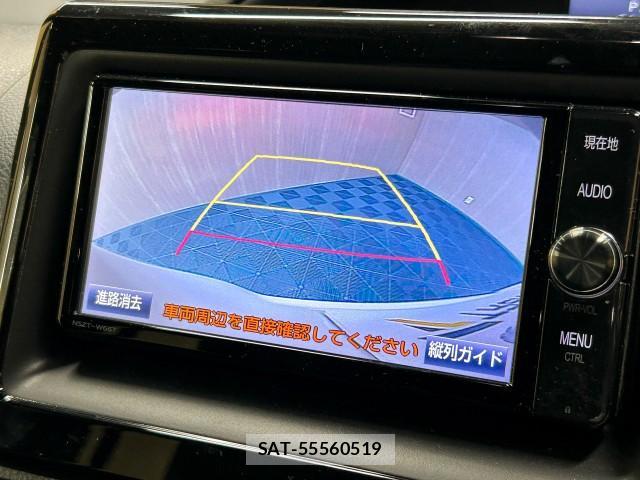Toyota NOAH 2018-03 8283865-12
