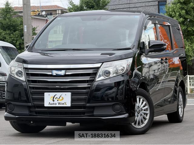 Toyota NOAH 2014-03 8284094-0