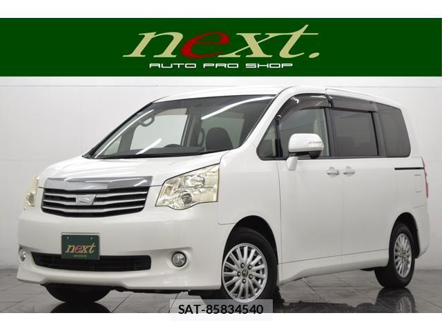 Toyota NOAH 2012-03 8284326-0