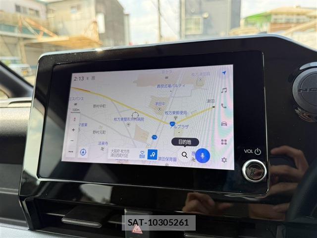 Toyota NOAH 2022-07 8284448-3