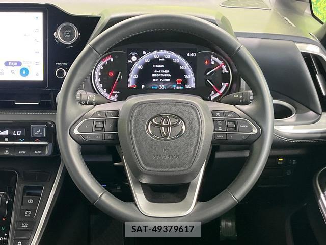 Toyota NOAH 2023-06 8284931-11