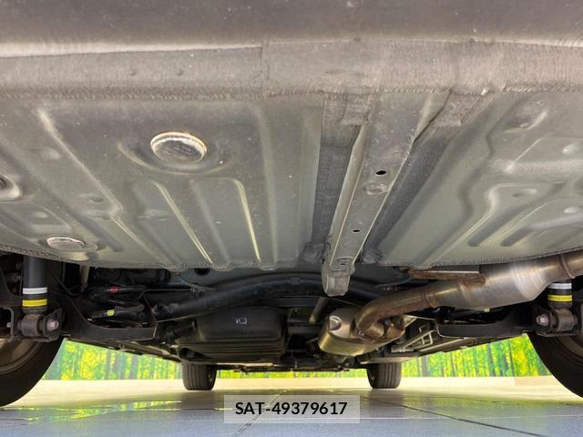 Toyota NOAH 2023-06 8284931-19