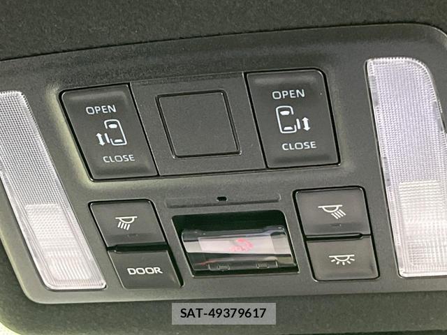 Toyota NOAH 2023-06 8284931-5