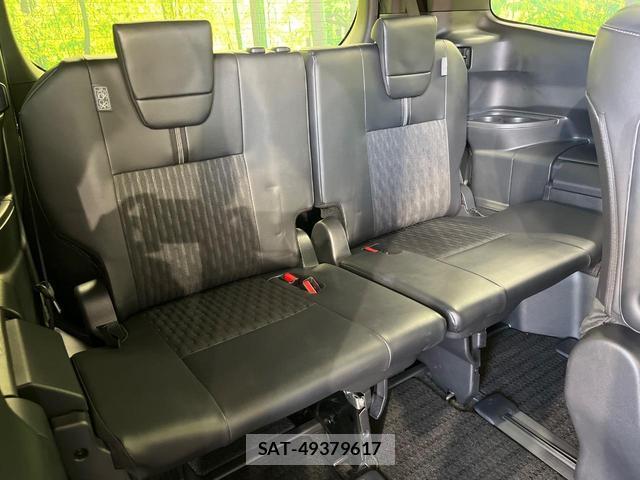 Toyota NOAH 2023-06 8284931-9