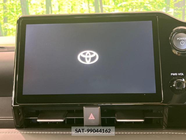 Toyota NOAH 2025-11 8285180-2