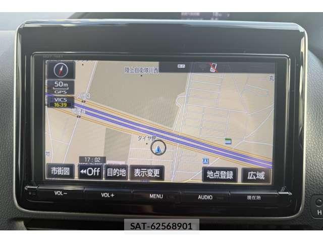Toyota NOAH 2018-01 8285258-4