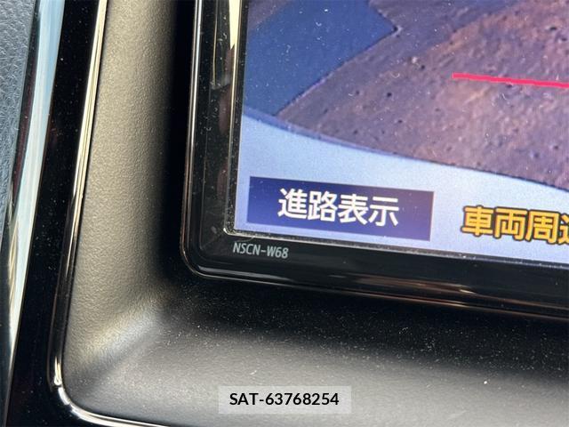 Toyota NOAH 2021-03 8285411-18