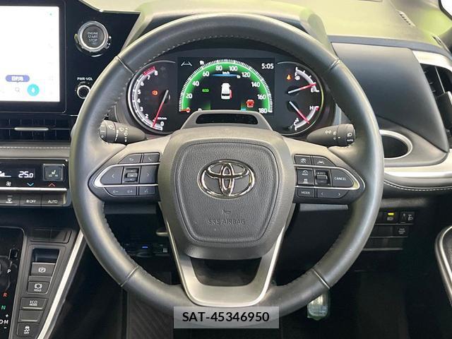 Toyota NOAH 2022-10 8285466-11
