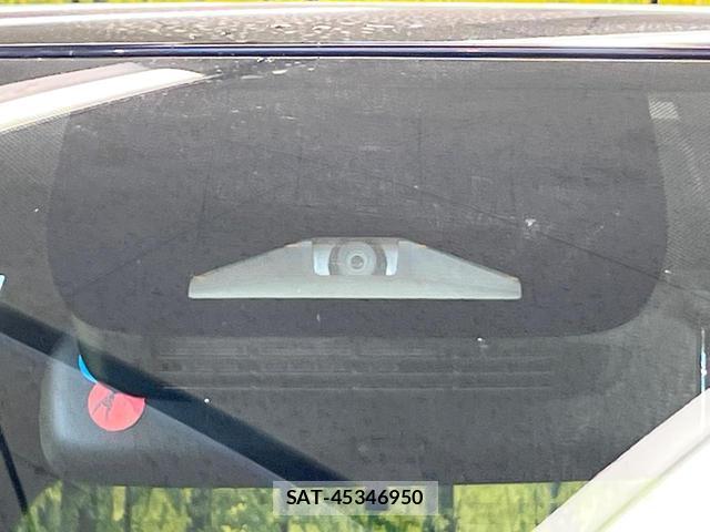Toyota NOAH 2022-10 8285466-2