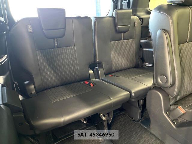Toyota NOAH 2022-10 8285466-9